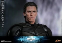 Hot Toys DC COMICS - Armurerie Batman Avec Bruce Wayne - Figurine 1/6 31cm 8 Hot Toys DC COMICS - Armurerie Batman Avec Bruce Wayne - Figurine 1/6 31cm -Figurines Mania Soldes Magasin FIGSSHOT911374 3